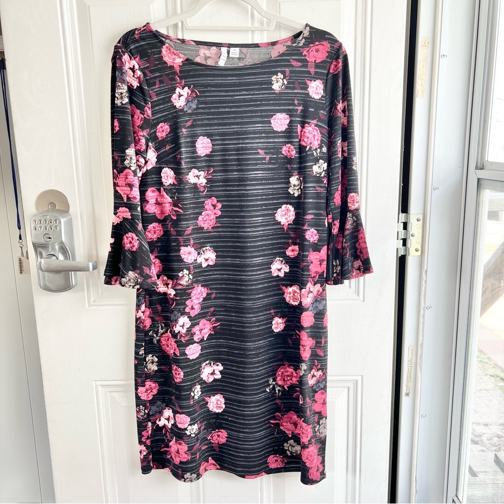 Women’s Elle dress